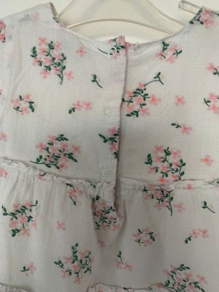 Robe 6 mois - photo numéro 7