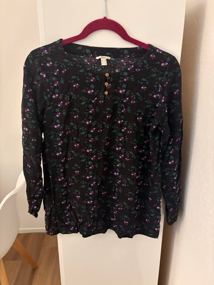 blouse à fleurs