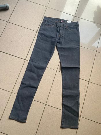 Pantalon jeans, taille 14 ans US  Urban Neuf