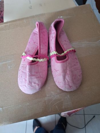 Pantoufle fille 29
