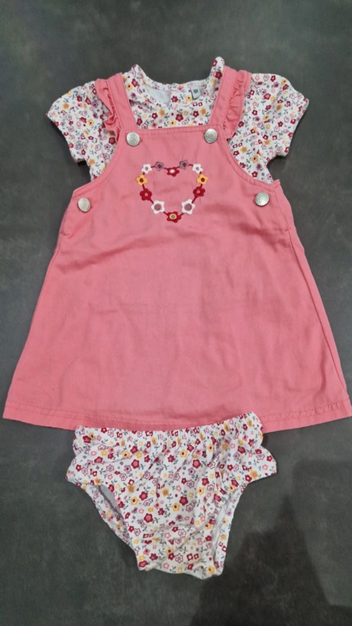 Robe+tshirt+bloomer