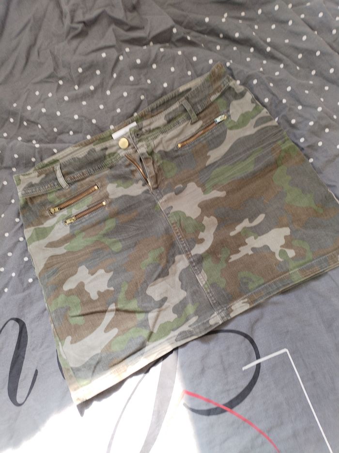 Jupe courte armée vert kaki