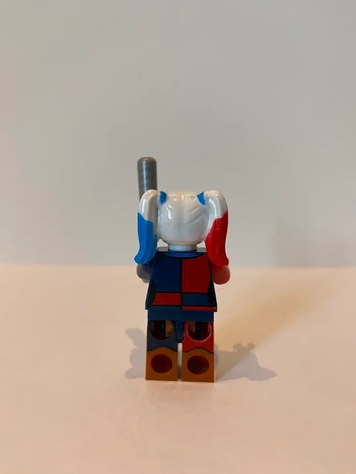 Figurine type lego Harley Quinn. Dc comics - photo numéro 3