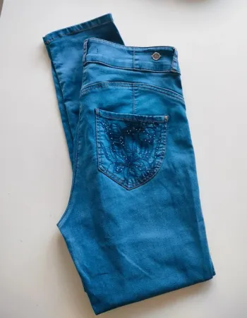Jean slim Bréal taille 40