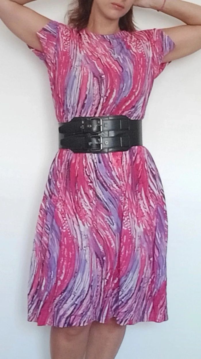 Belle robe colorée vintage TU - photo numéro 9
