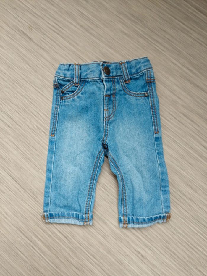 Jean garçon taille 3 mois