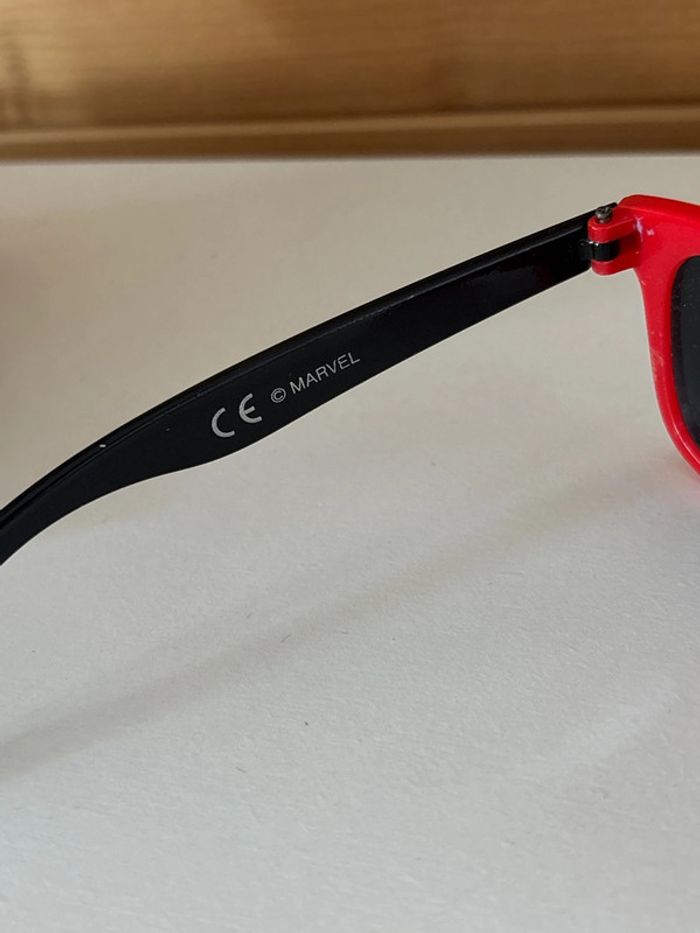 Lunettes de soleil Spiderman - photo numéro 3