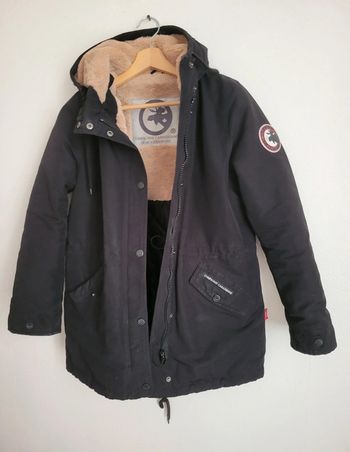 Parka noir compagnie canadienne