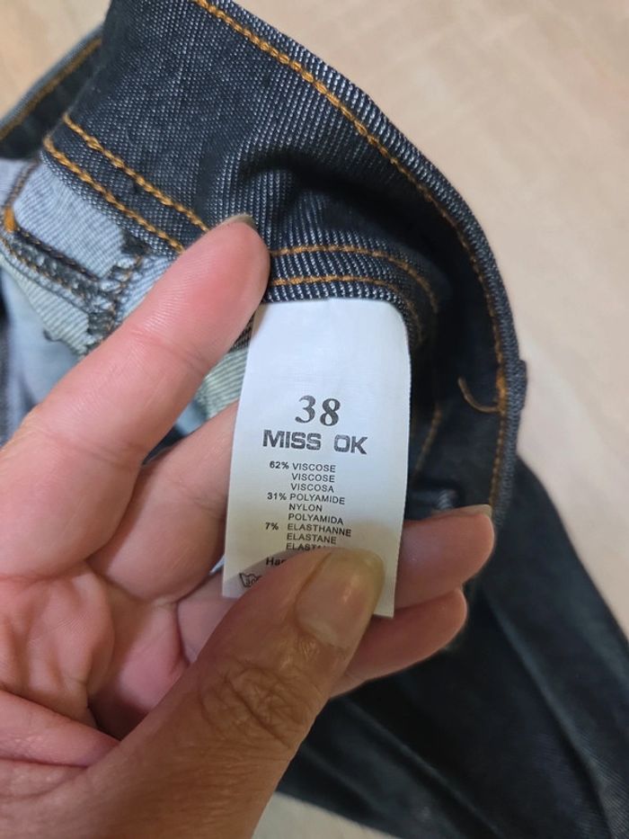 Jeans ● 38 - photo numéro 6