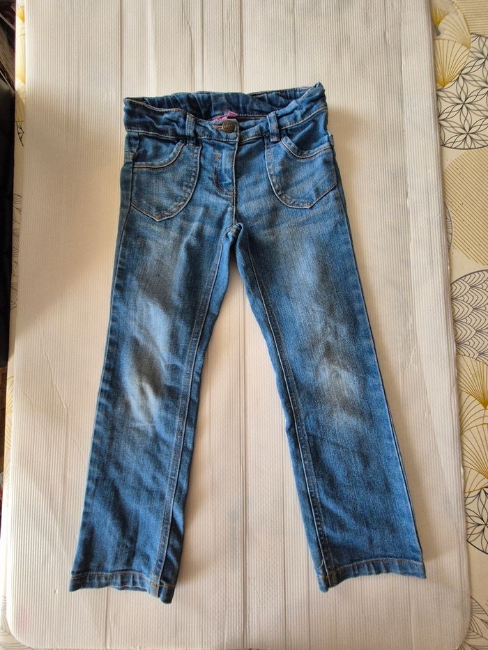 Pantalon fille 6 ans (116 cm)
