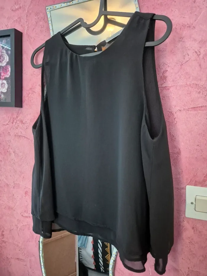 T-shirt noir Terranova - photo numéro 2