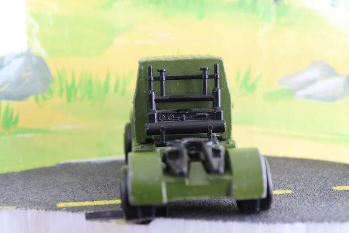 Matchbox camion miniature Ford LTS - photo numéro 4
