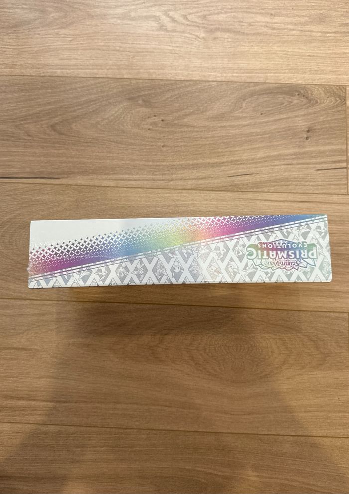 Coffret Super Premium Collection Évolutions Prismatiques - photo numéro 2