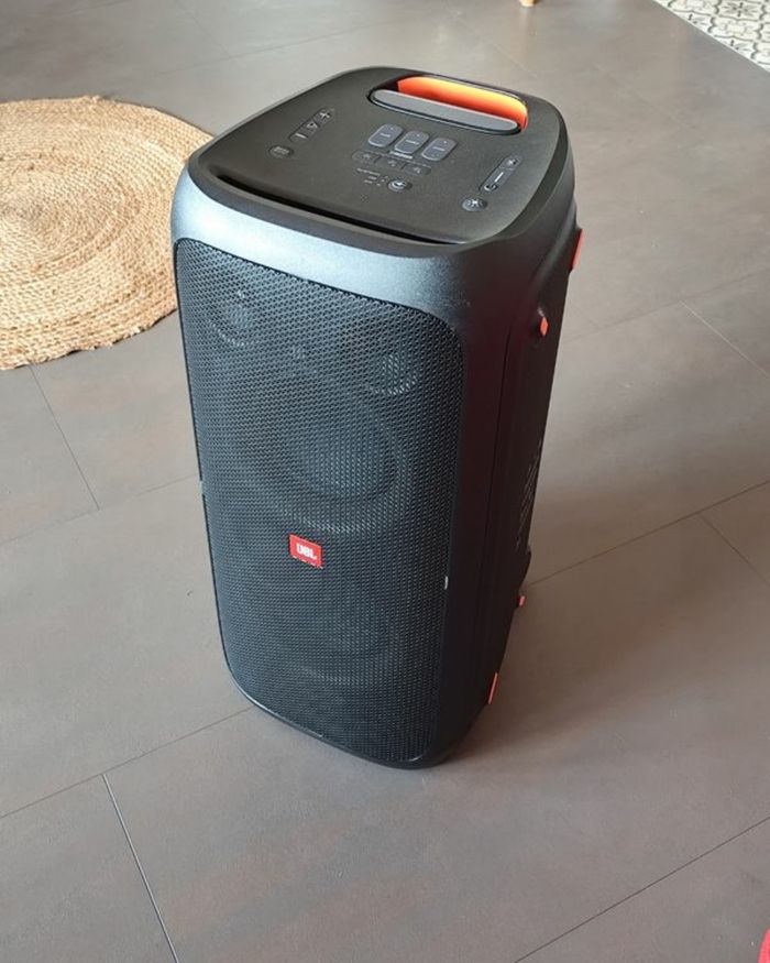 High Power Enceinte JBL partybox 310 neuve - photo numéro 3