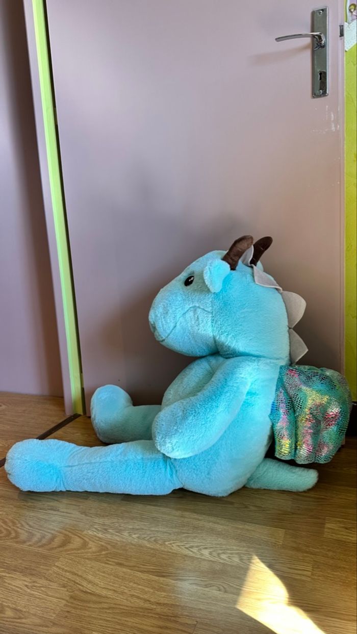 Grande peluche JouéClub Dragon bleu turquoise - neuve - photo numéro 5