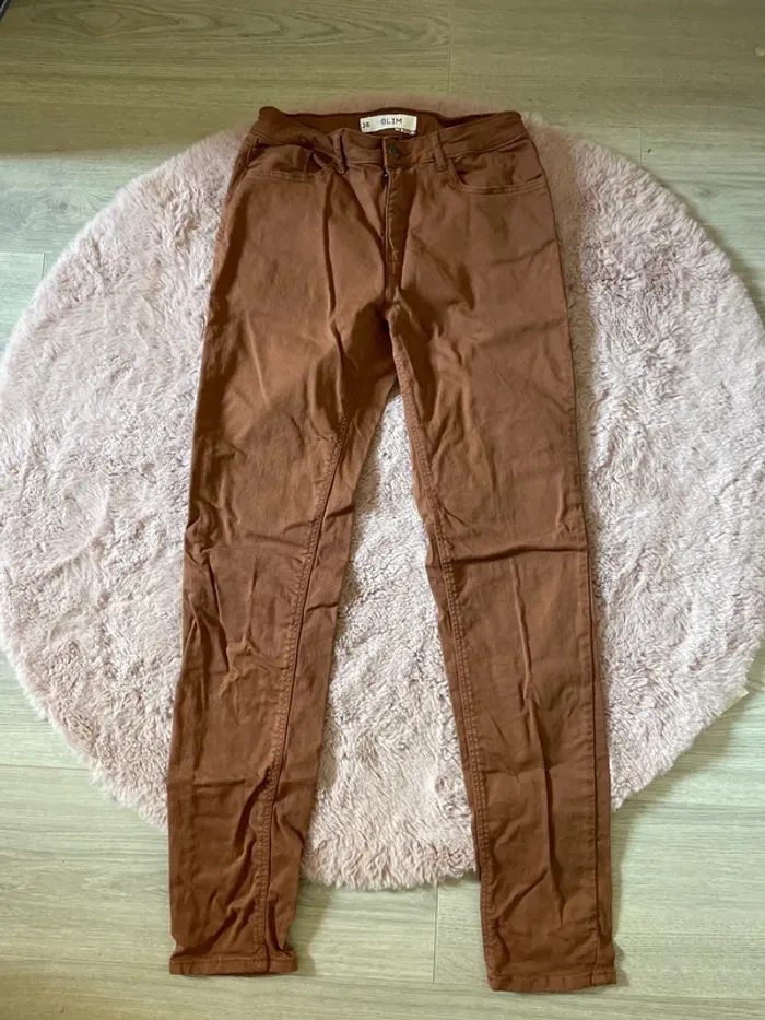 Pantalon slim femme marron