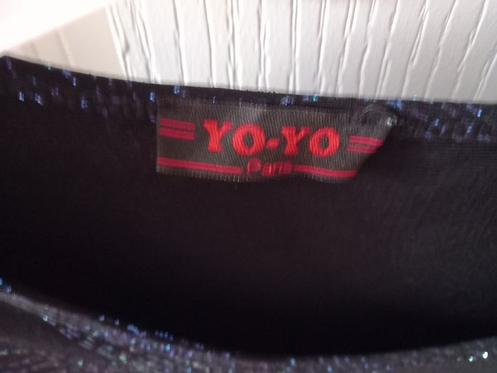 Haut manches longues noir et bleu brillant marque Yoyo Paris taille 42 - photo numéro 2