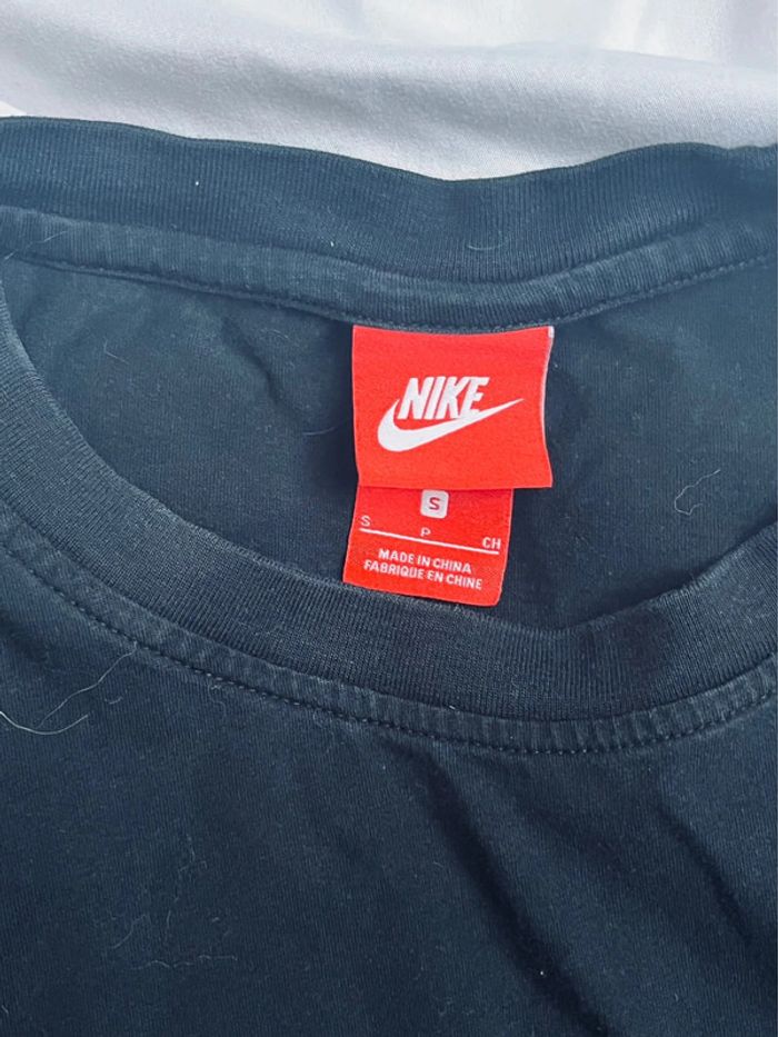 TEE shirt Nike - photo numéro 2