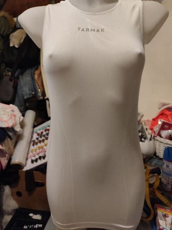 #kytie34femme. Débardeur de sport taille 34