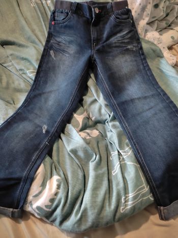 Jeans garçon 10 ans neuf sans étiquette