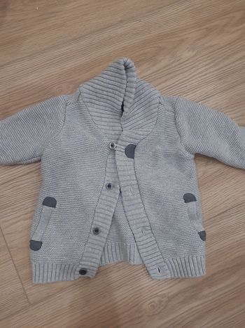 Gilet okaidi neuf