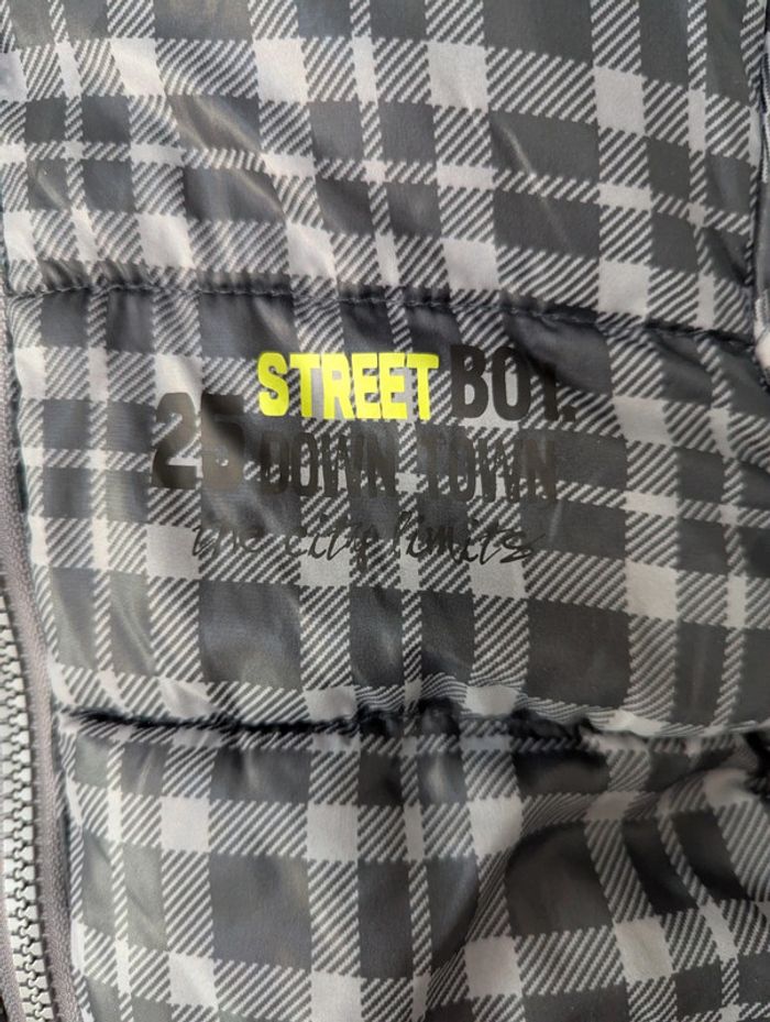 Doudoune à carreaux grise Kid Kanai – Taille 3 ans / 94 cm - photo numéro 5