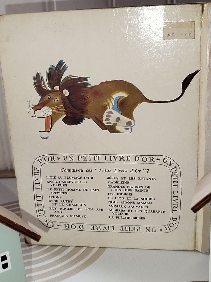 📚 Vintage Éditions Les Deux coqs d'or Un festin de Lion 🦁 - photo numéro 4