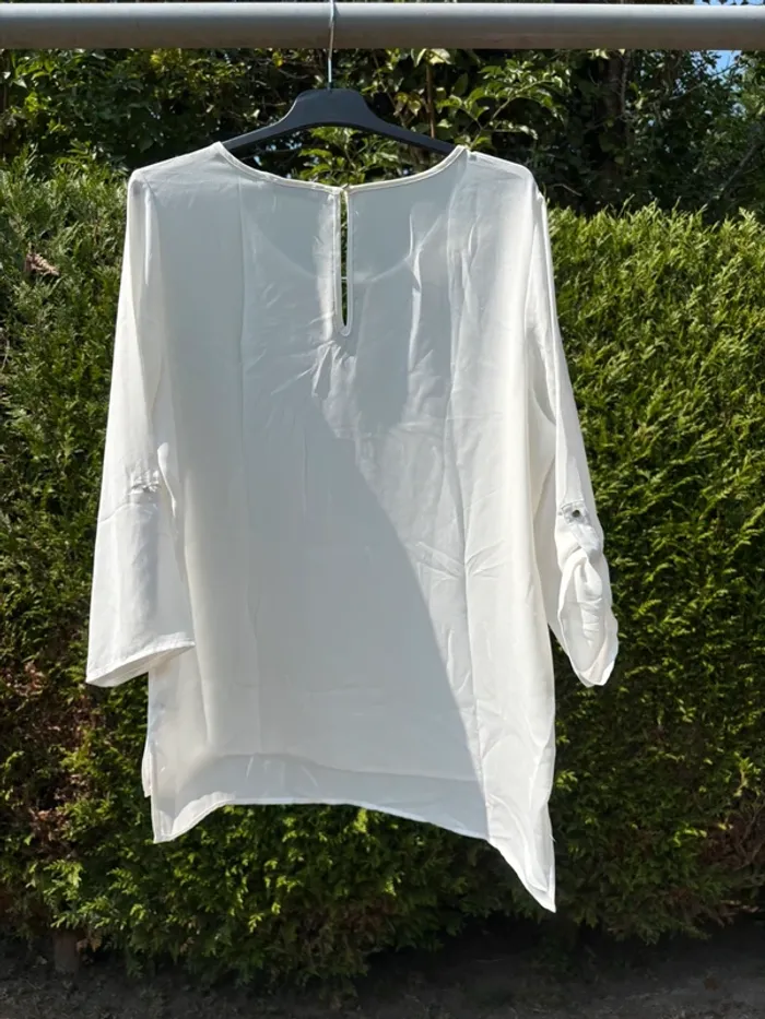 Blouse blanche manches longues retroussables – Marque Gemo - photo numéro 2