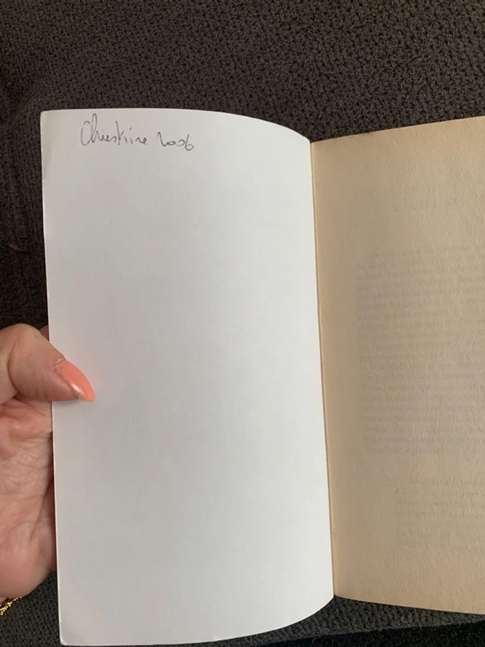 Livre l’ami du défunt Andreï Kourkov - photo numéro 4