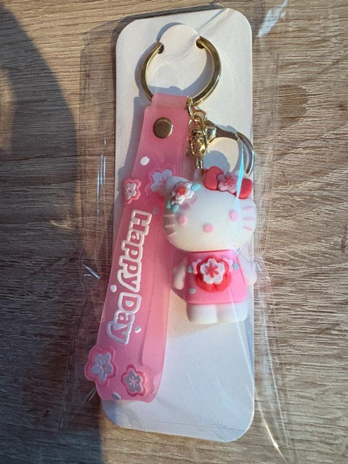 Porte clés hello Kitty - photo numéro 2
