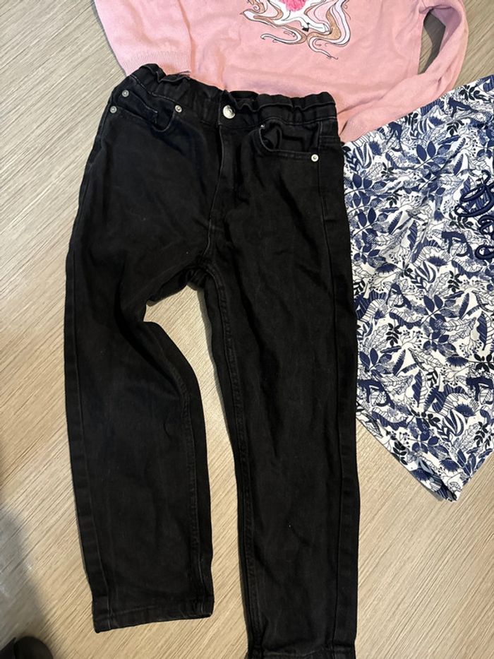 Ensemble 6 ans deux pull et un jeans - photo numéro 2