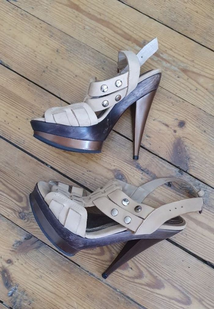 Chaussures à talons beige daim San Marina 36
