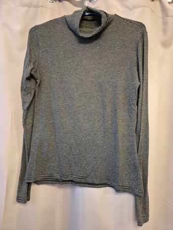 Tee-shirt col roulé femme