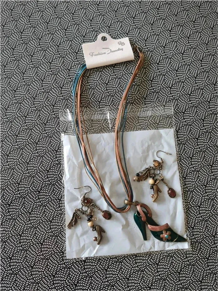 Ensemble bijoux