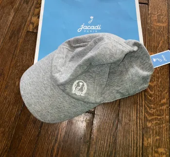 casquette Jacadi neuve avec étiquette taille 57 cm