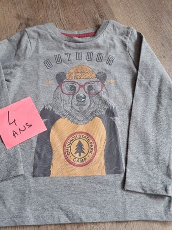 Tshirt manches longues 4 ans