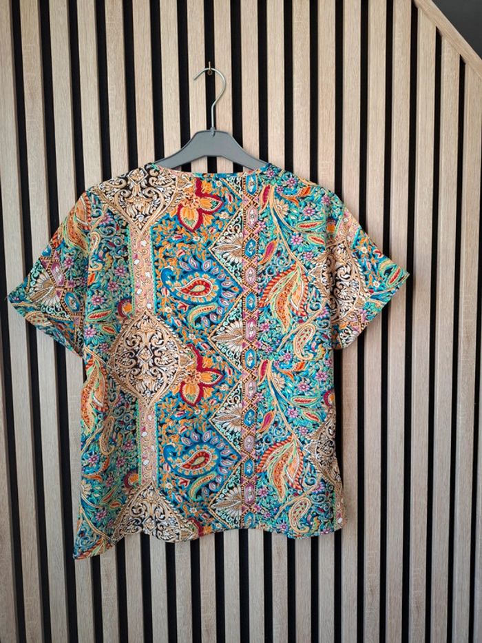 Haut fluide multicolore T38 - photo numéro 2