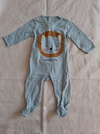 Pyjama/dors-bien 6mois