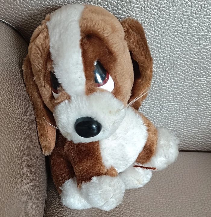 Peluche sad sam applause