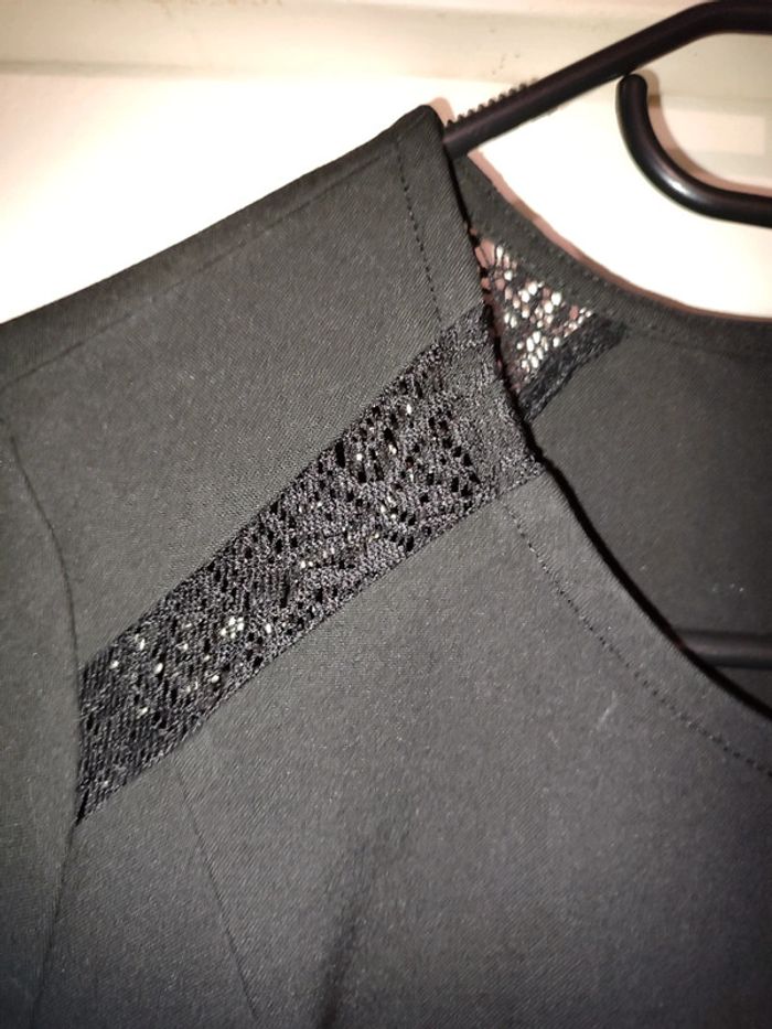 Robe noire - photo numéro 4