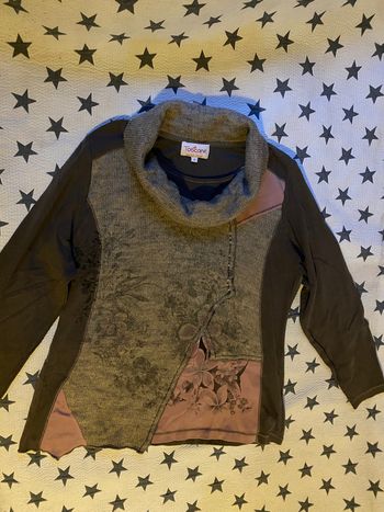 Pull à manches longues et col roulé