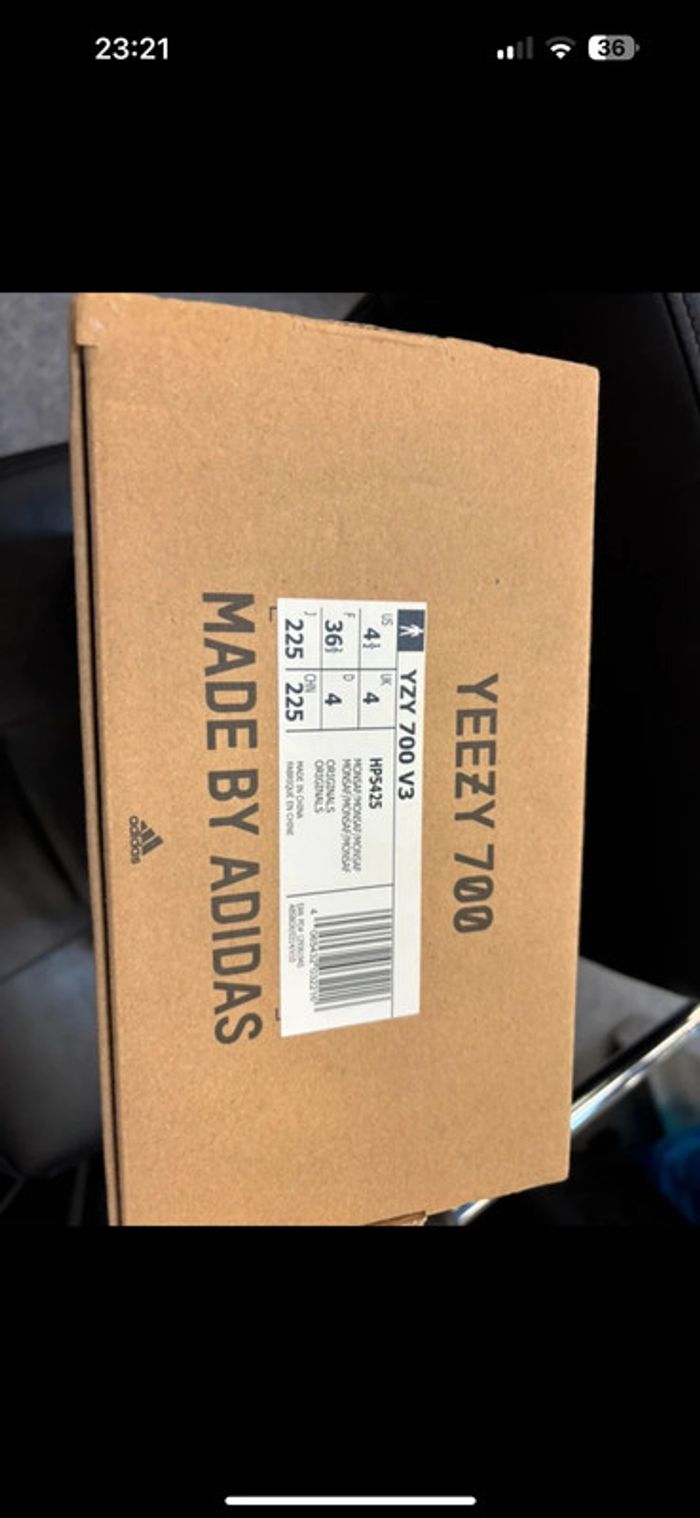 adidas Yeezy 700 V3 dans le coloris rare “Monsaf” - photo numéro 6