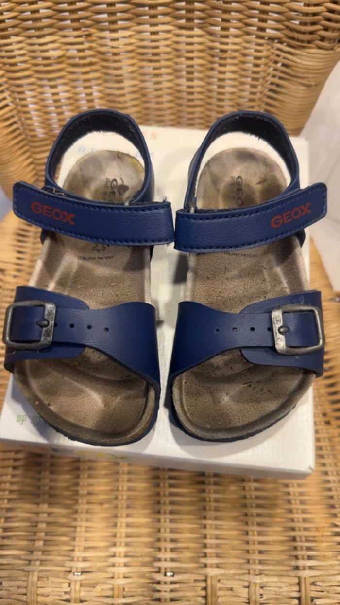 Sandales Geox Taille 25 – Très Bon État – Confortables et Respirantes - photo numéro 3