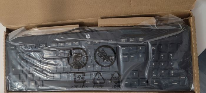Clavier HP  Hq- tre neuf