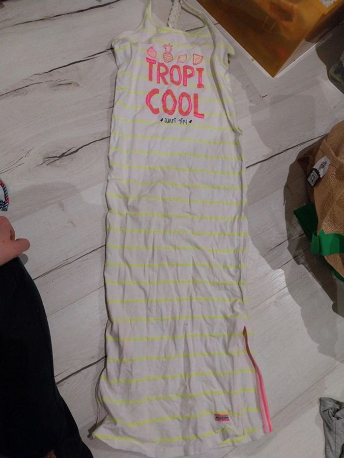 Robe quapi 134 140 cm