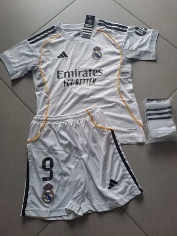 Nouvel ensemble real mbappe 10ans