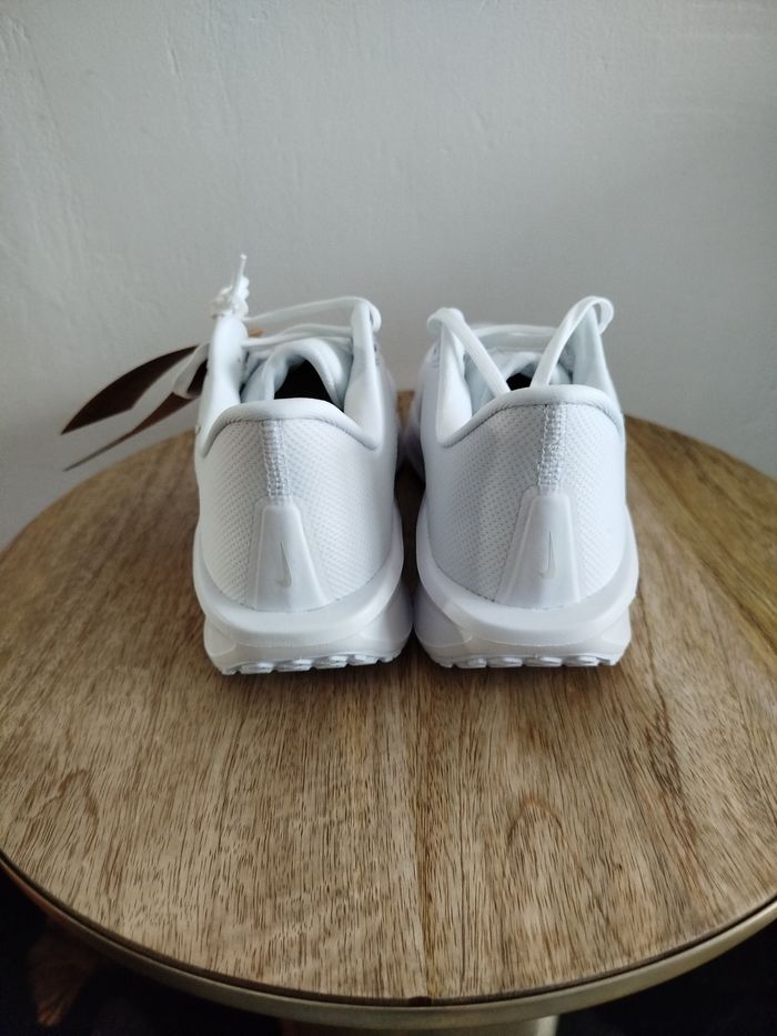 Baskets Nike T 40 - photo numéro 7