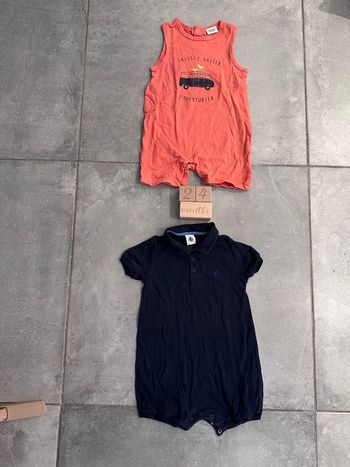 Barboteuse / tenue d’été petit bateau et tape à l’œil taille 24 mois