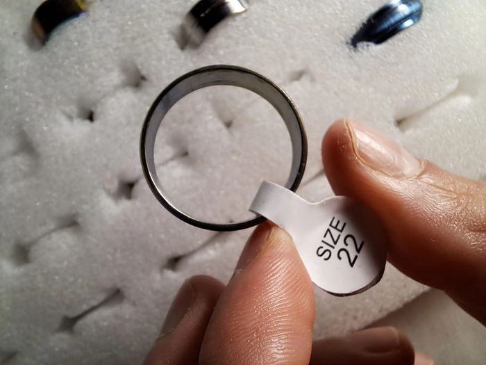 Bague acier inoxydable motifs - photo numéro 4