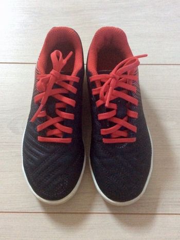 Chaussures de foot Kipsta pointure 29